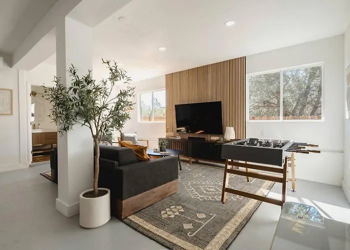 Ventana Roja - Heated Pool, Yoga Room, Hot Tub Holiday home Sedona