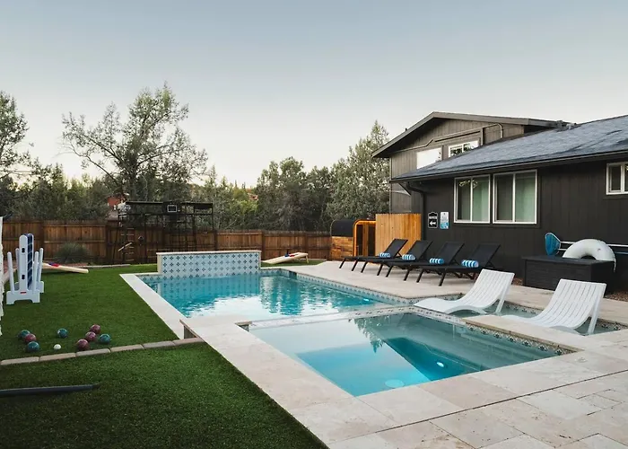 Ventana Roja - Heated Pool, Yoga Room, Hot Tub Holiday home *